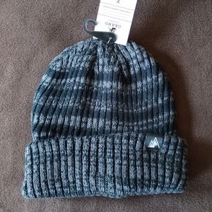 Men's Grand Sierra Knit Winter Hat, Black Gray Striped, NWT